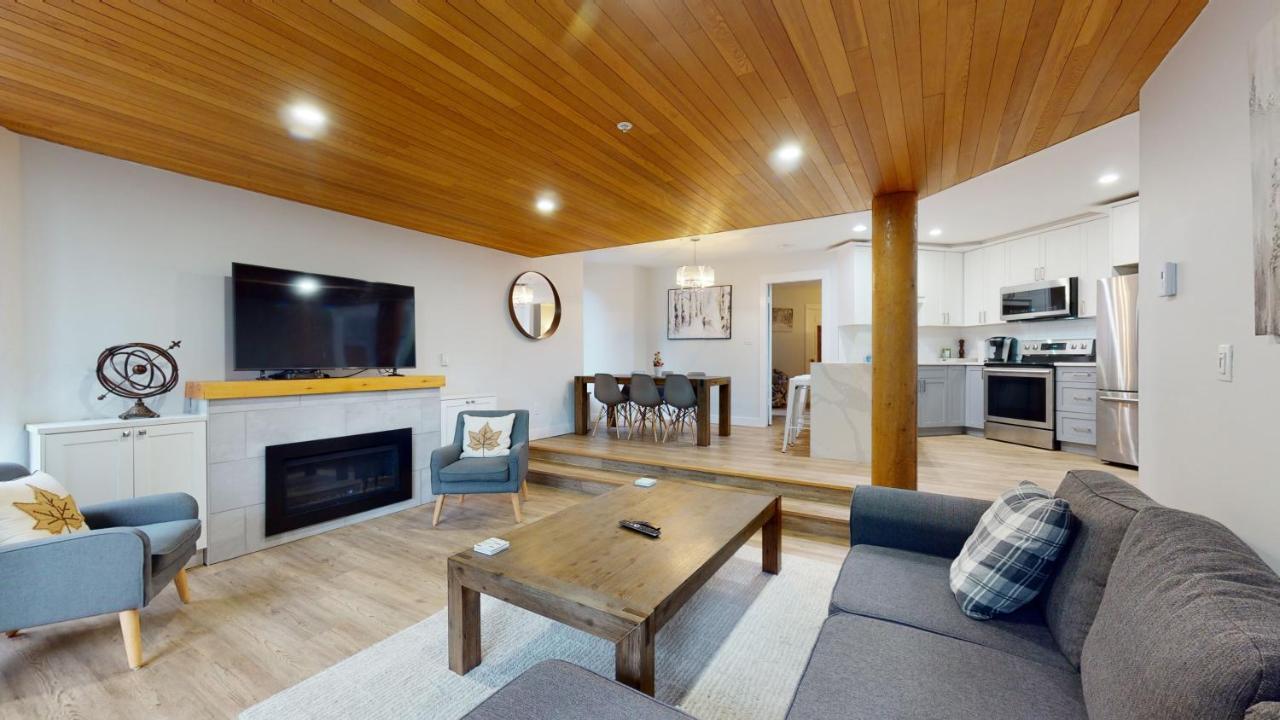 Ironwoods On Blueberry Hill By Whistler Blackcomb Vacation Rentals Eksteriør bilde