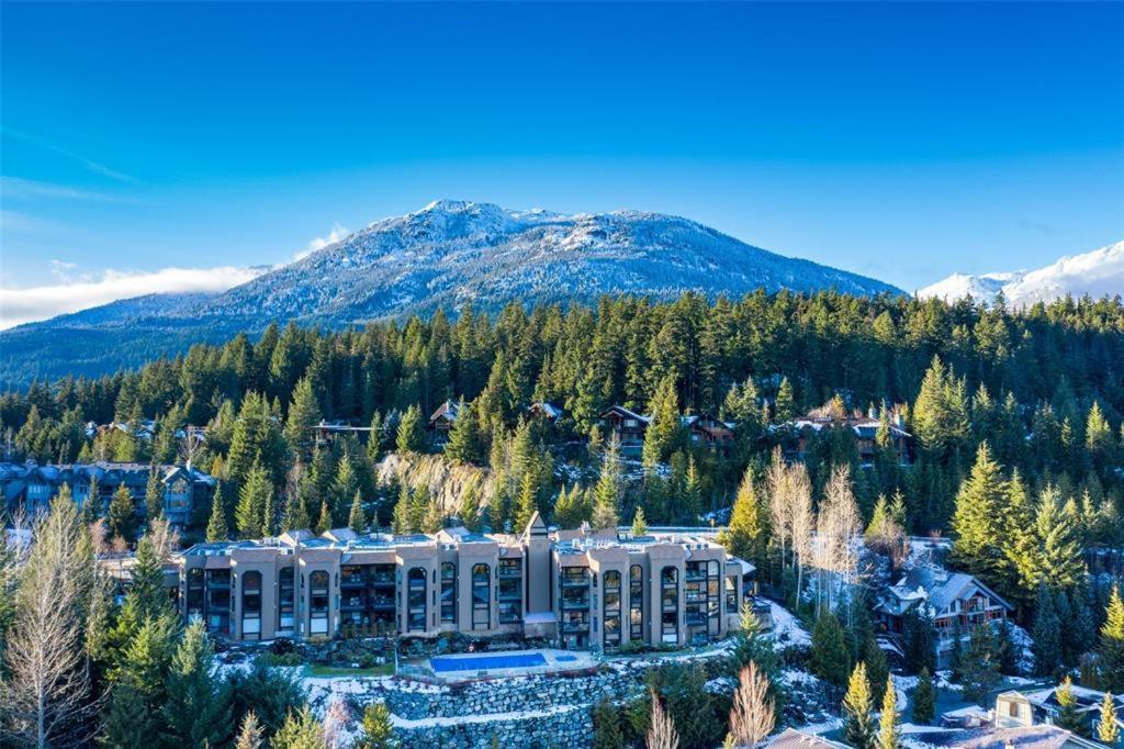 Ironwoods On Blueberry Hill By Whistler Blackcomb Vacation Rentals Eksteriør bilde